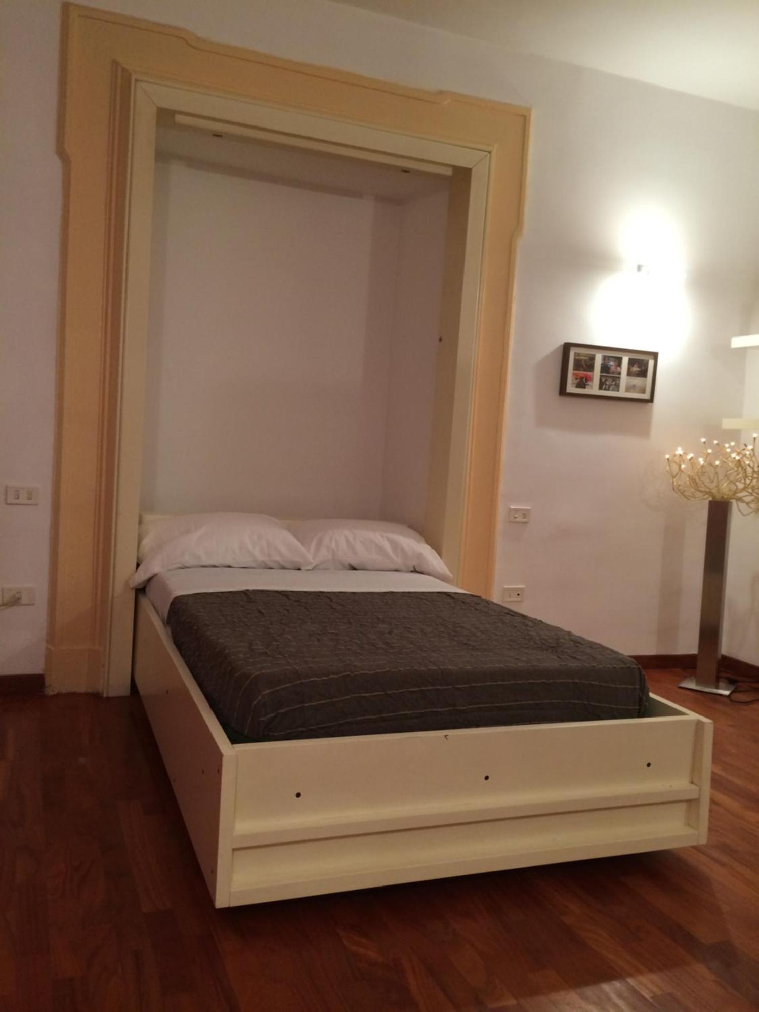 Anni Apartment Chiaia Nápoles Exterior foto